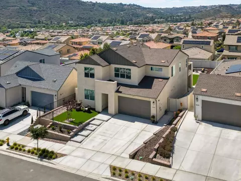 View/Area - 35374 Orchard Trl, Fallbrook, CA 92028 photo 3 of 8