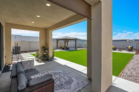 Exterior - 35374 Orchard Trl, Fallbrook, CA 92028 photo 5 of 7