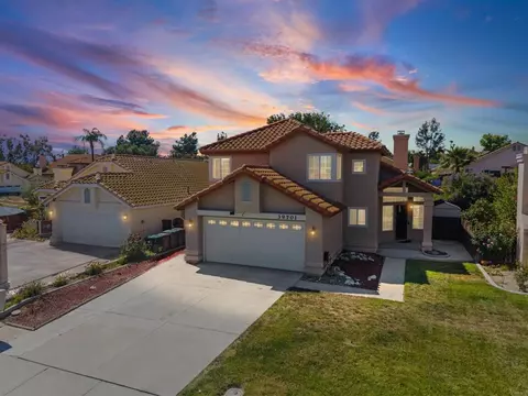 39701 Kilkare Cir, Murrieta, CA 92562