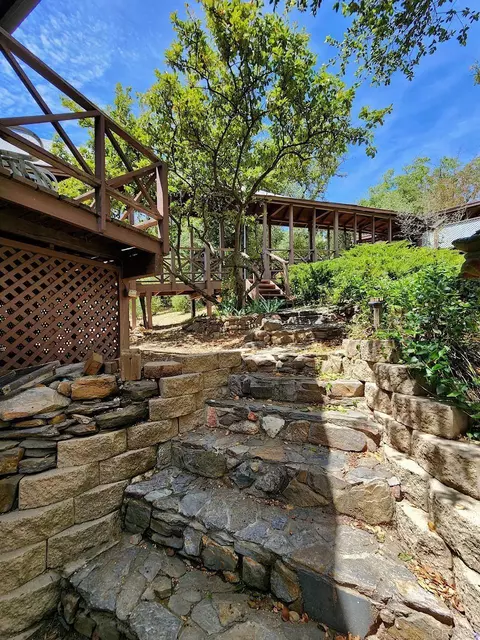 Exterior - 2341 Pinezanita Ln, Julian, CA 92036 photo 7 of 10