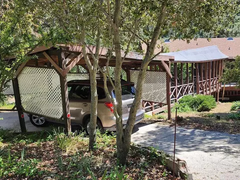 Exterior - 2341 Pinezanita Ln, Julian, CA 92036 photo 3 of 10