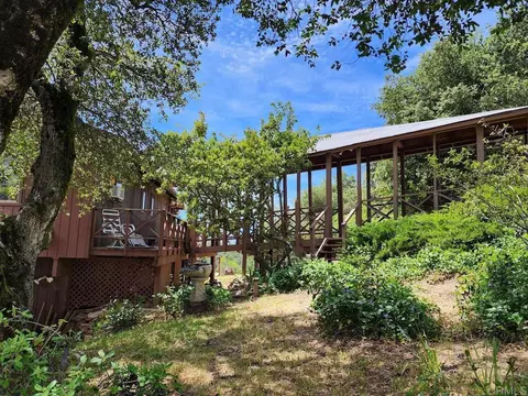Exterior - 2341 Pinezanita Ln, Julian, CA 92036 photo 6 of 10
