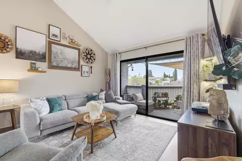 3051 Charwood Ct, Spring Valley, CA 91978