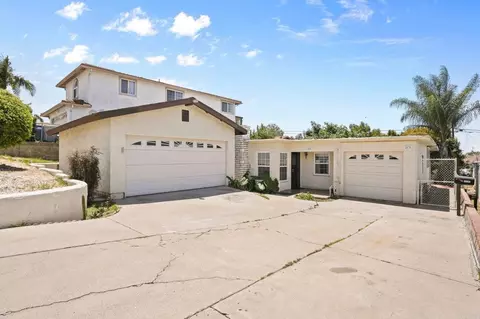 2436 Reo Dr, San Diego, CA 92139