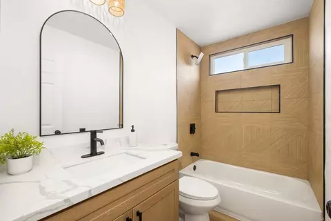 552 Felicita Ave, Spring Valley, CA 91977 photo 16