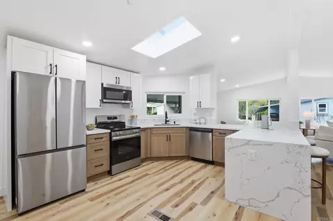8975 Lawrence Welk Dr #446, Escondido, CA 92026