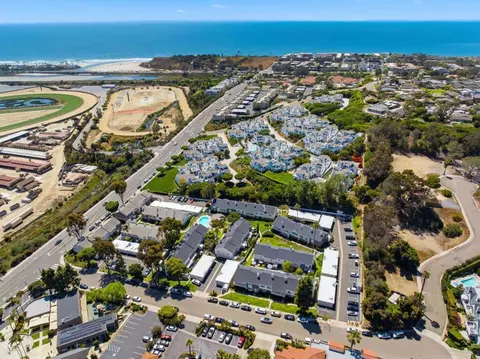 View/Area - 821 Del Mar Downs Rd #D, Solana Beach, CA 92075 photo 1 of 2