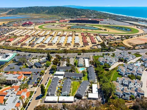 View/Area - 821 Del Mar Downs Rd #D, Solana Beach, CA 92075 photo 2 of 2