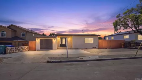 336 Los Angeles Pl, San Diego, CA 92114