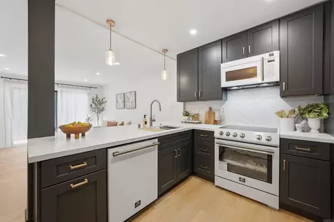 6780 Friars Rd #367, San Diego, CA 92108