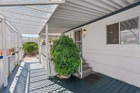 260 E Bradley Ave #34, El Cajon, CA 92021 photo 3