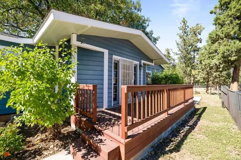 44644 Barton Ln, Sugarloaf, CA 92386