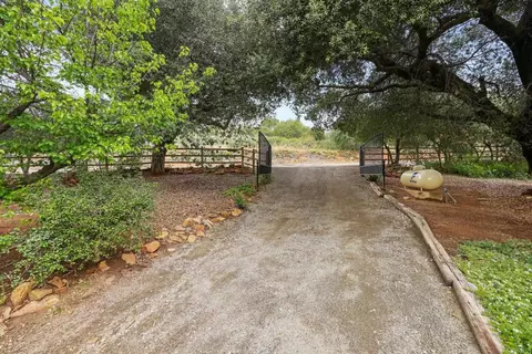 23855 Japatul Valley Rd, Alpine, CA 91901
