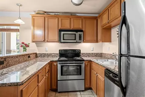 800 N Mollison Ave #10, El Cajon, CA 92021
