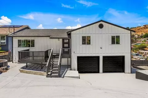 Exterior - 1114 Coronado Ave, Spring Valley, CA 91977 photo 4 of 13