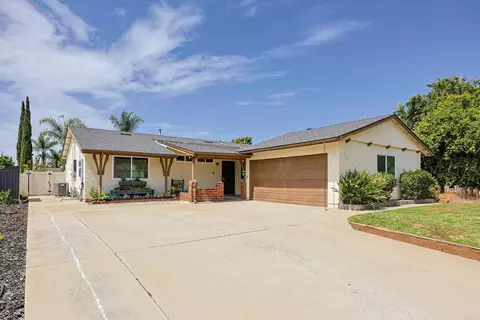 Exterior - 1127 Paula Way, Escondido, CA 92027 photo 2 of 15