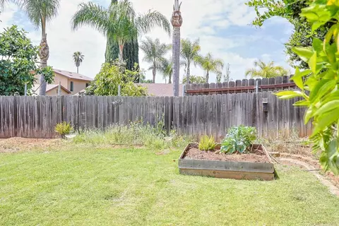 Exterior - 1127 Paula Way, Escondido, CA 92027 photo 15 of 15