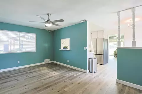 Living - 1127 Paula Way, Escondido, CA 92027 photo 2 of 4