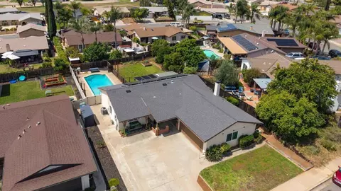 View/Area - 1127 Paula Way, Escondido, CA 92027 photo 5 of 5
