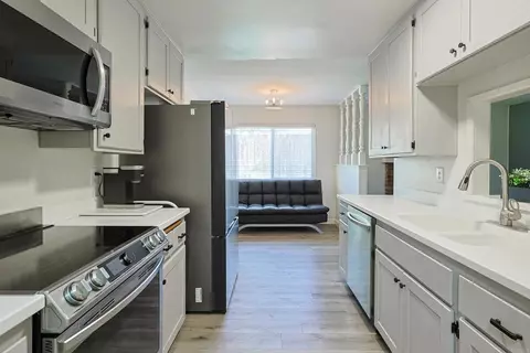 Kitchen - 1127 Paula Way, Escondido, CA 92027 photo 1 of 1