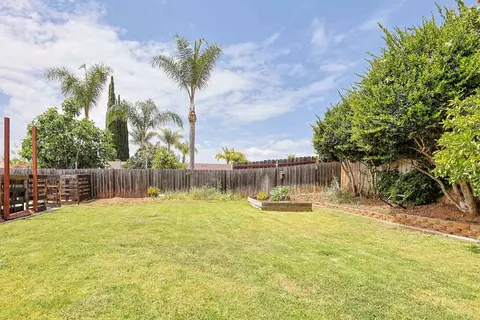Exterior - 1127 Paula Way, Escondido, CA 92027 photo 9 of 15