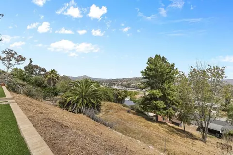 Exterior - 1357 Cornwall St, Spring Valley, CA 91977 photo 6 of 10