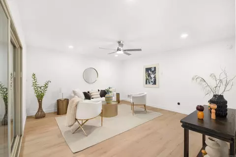 5523 Adobe Falls Apt 3 Rd, San Diego, CA 92120