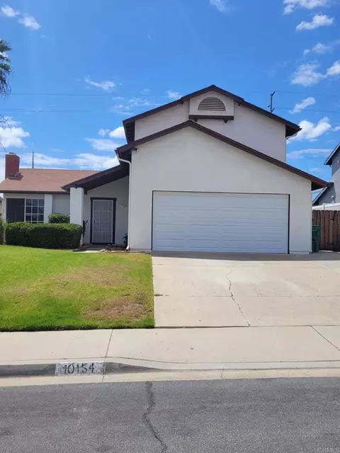 10154 W Glendon Cir, Santee, CA 92071