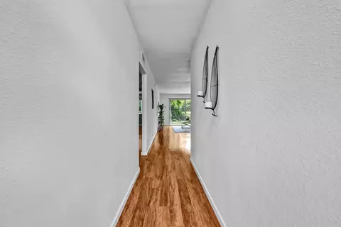 Entry Way - 760 Encinitas Blvd #101, Encinitas, CA 92024 photo 2 of 2