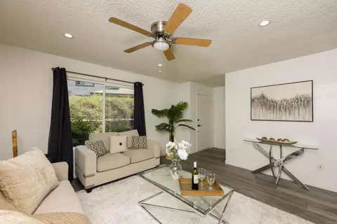 Living - 10661 King Phillip, Santee, CA 92071 photo 2 of 4