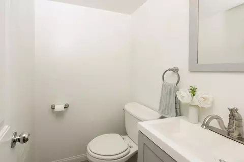 Bath - 10661 King Phillip, Santee, CA 92071 photo 1 of 4