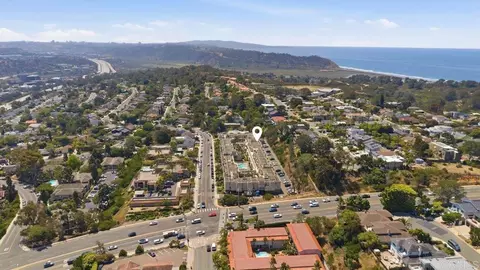 View/Area - 13754 Mango Dr #315, Del Mar, CA 92014 photo 4 of 7