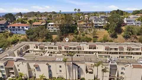 View/Area - 13754 Mango Dr #315, Del Mar, CA 92014 photo 6 of 7