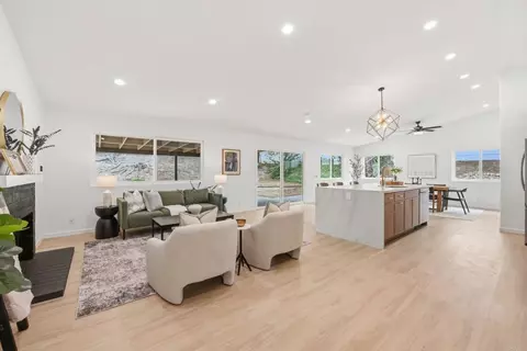 Living - 5240 Jack Pine Ct, Oceanside, CA 92056 photo 2 of 6