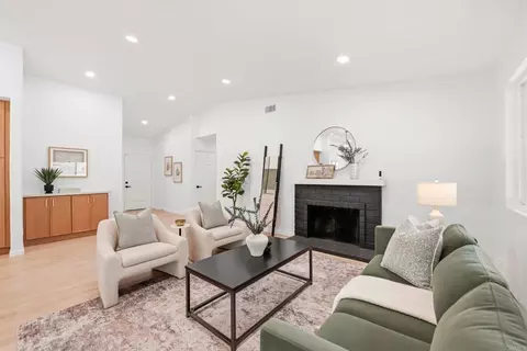 Living - 5240 Jack Pine Ct, Oceanside, CA 92056 photo 5 of 6