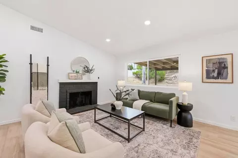 Living - 5240 Jack Pine Ct, Oceanside, CA 92056 photo 3 of 6