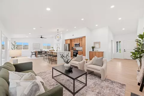 Living - 5240 Jack Pine Ct, Oceanside, CA 92056 photo 6 of 6