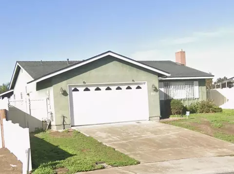 882 27th St, San Diego, CA 92154