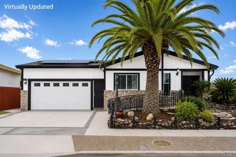 9535 Lakeview Dr, La Mesa, CA 91942
