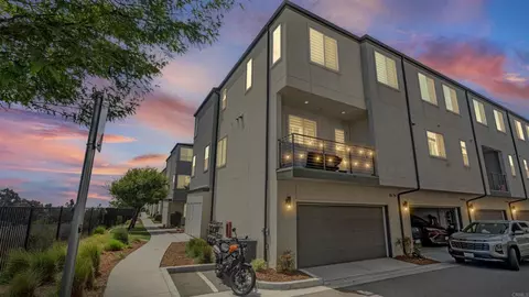 5272 Beachfront Cove St #225, San Diego, CA 92154