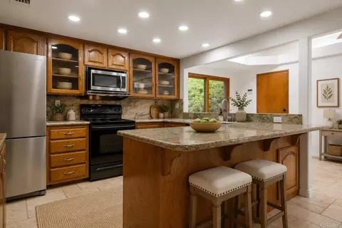Kitchen - 9556 Tropico Dr, La Mesa, CA 91941 photo 6 of 6
