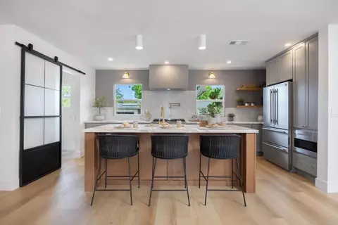 13082 Palomar Way, Santa Ana, CA 92705
