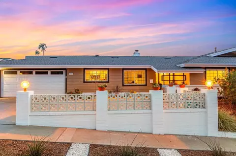 5760 Urban Dr, La Mesa, CA 91942
