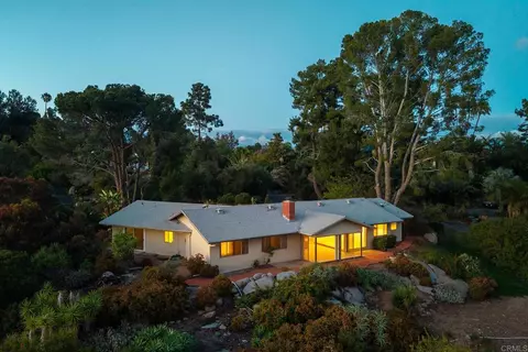 11115 Valley Lights Dr, El Cajon, CA 92020