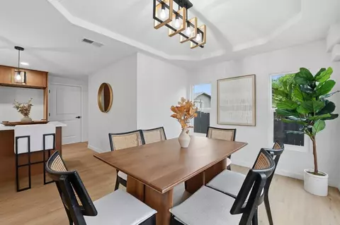 Dining - 1333 Helix St, Spring Valley, CA 91977 photo 2 of 3