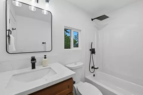 Bath - 1333 Helix St, Spring Valley, CA 91977 photo 2 of 2