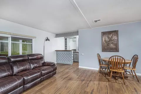 275 S Worthington St #SPC 52, Spring Valley, CA 91977 photo 11