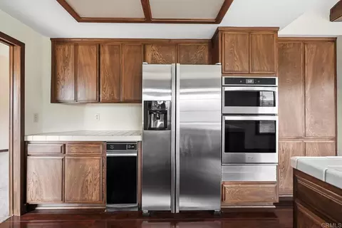 Kitchen - 8130 Harmony Grove Rd, Escondido, CA 92029 photo 4 of 4