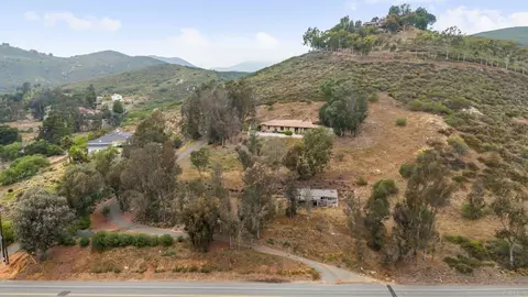 View/Area - 8130 Harmony Grove Rd, Escondido, CA 92029 photo 1 of 2