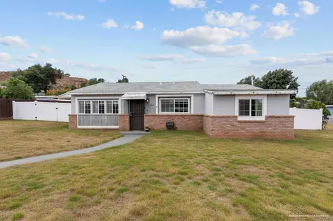 1248 Dawnridge Ave, El Cajon, CA 92021